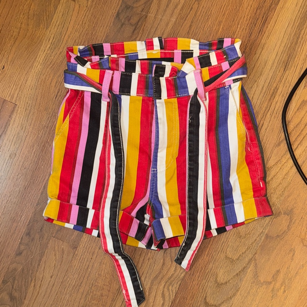 Express size 2 shortie extreme high rise jean shorts